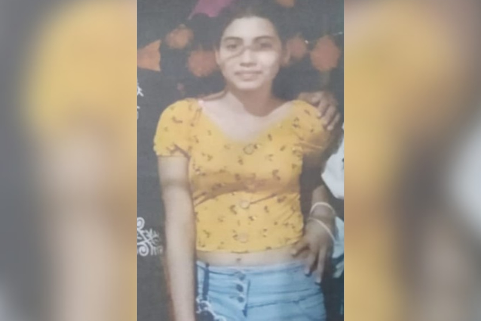 FGE Quintana Roo pone a disposición el número 998 8817150 ext. 2130 en caso de contar con datos de la desaparecida