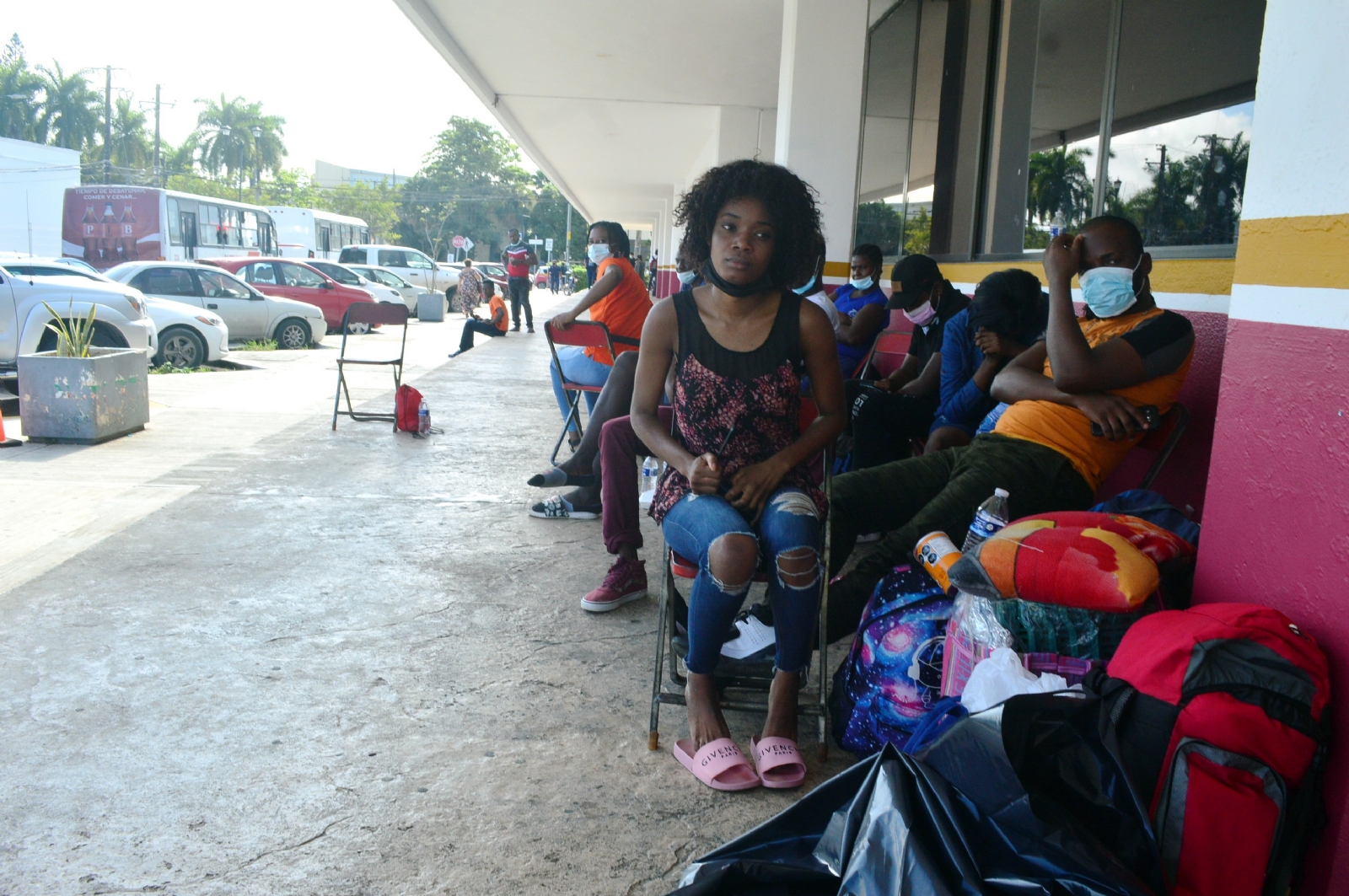 Layda Sansores pidió al INM agilizar trámites y reforzar la seguridad de los migrantes en Campeche