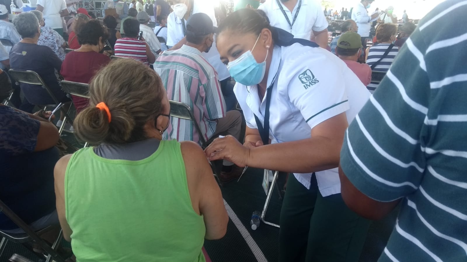 La sede de vacunación anticovid en Campeche fue instalada en la Unidad Deportiva '20 de Noviembre' La sede de vacunación anticovid en Campeche fue instalada en la Unidad Deportiva '20 de Noviembre'