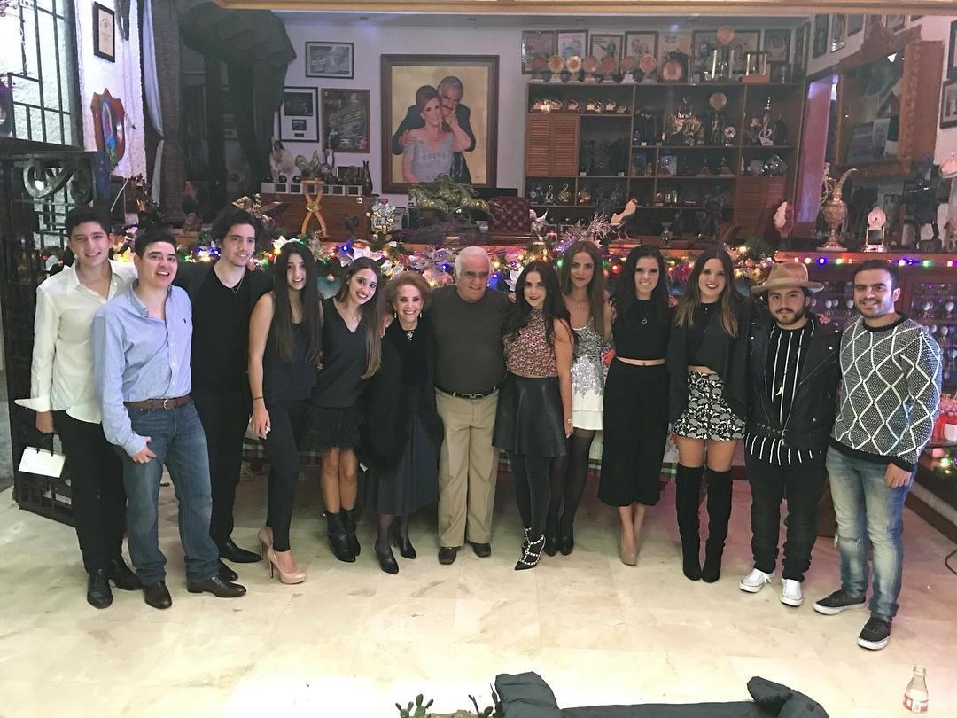 Vicente Fernández dejó una enorme familia que tras de sí