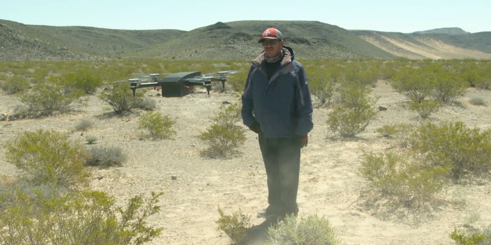 El dron inmovilizará a los migrantes El dron inmovilizará a los migrantes