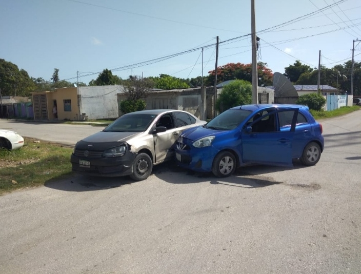 la presidenta de Sabancuy, Angélica Patricia Herrera Canul pidió en sus redes sociales el apoyo de la gobernadora de Campeche, Layda Sansores San Román la presidenta de Sabancuy, Angélica Patricia Herrera Canul pidió en sus redes sociales el apoyo de la gobernadora de Campeche, Layda Sansores San Román