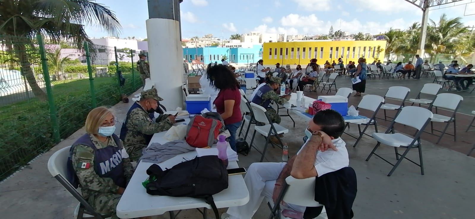 Se espera que lleguen hasta dos mil 500 personas a vacunarse