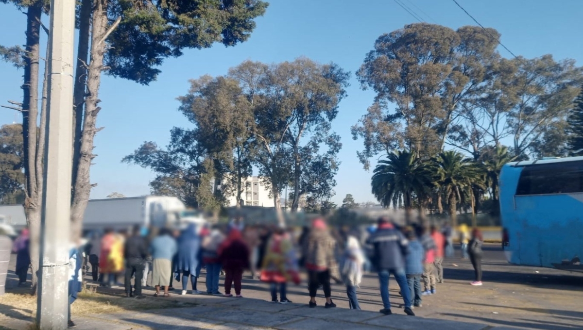 La autopista México-Puebla fue cerrada por comerciantes, a la altura del municipio de Santa Rita Tlahuapan, como protesta por supuestos abusos de la Guardia Nacional La autopista México-Puebla fue cerrada por comerciantes, a la altura del municipio de Santa Rita Tlahuapan, como protesta por supuestos abusos de la Guardia Nacional