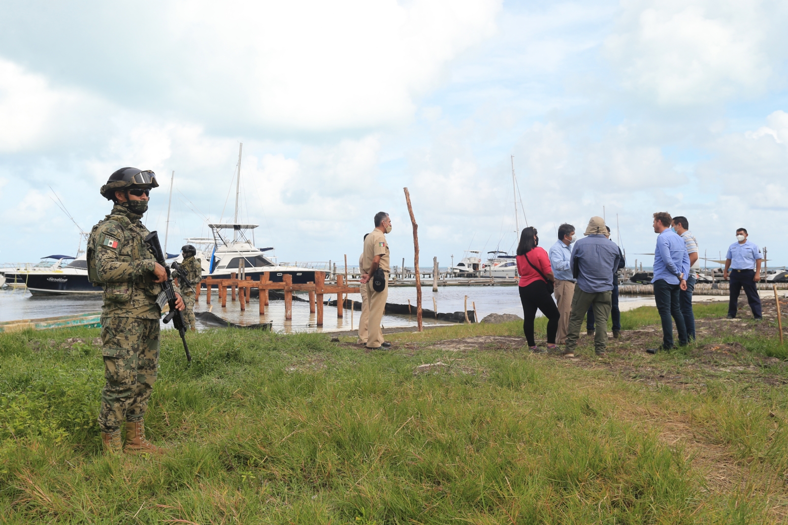 Autoridades de la Marina Mercante se negaron a dar información respecto a la polémica obra del muelle en la Zona Hotelera de Cancún Autoridades de la Marina Mercante se negaron a dar información respecto a la polémica obra del muelle en la Zona Hotelera de Cancún