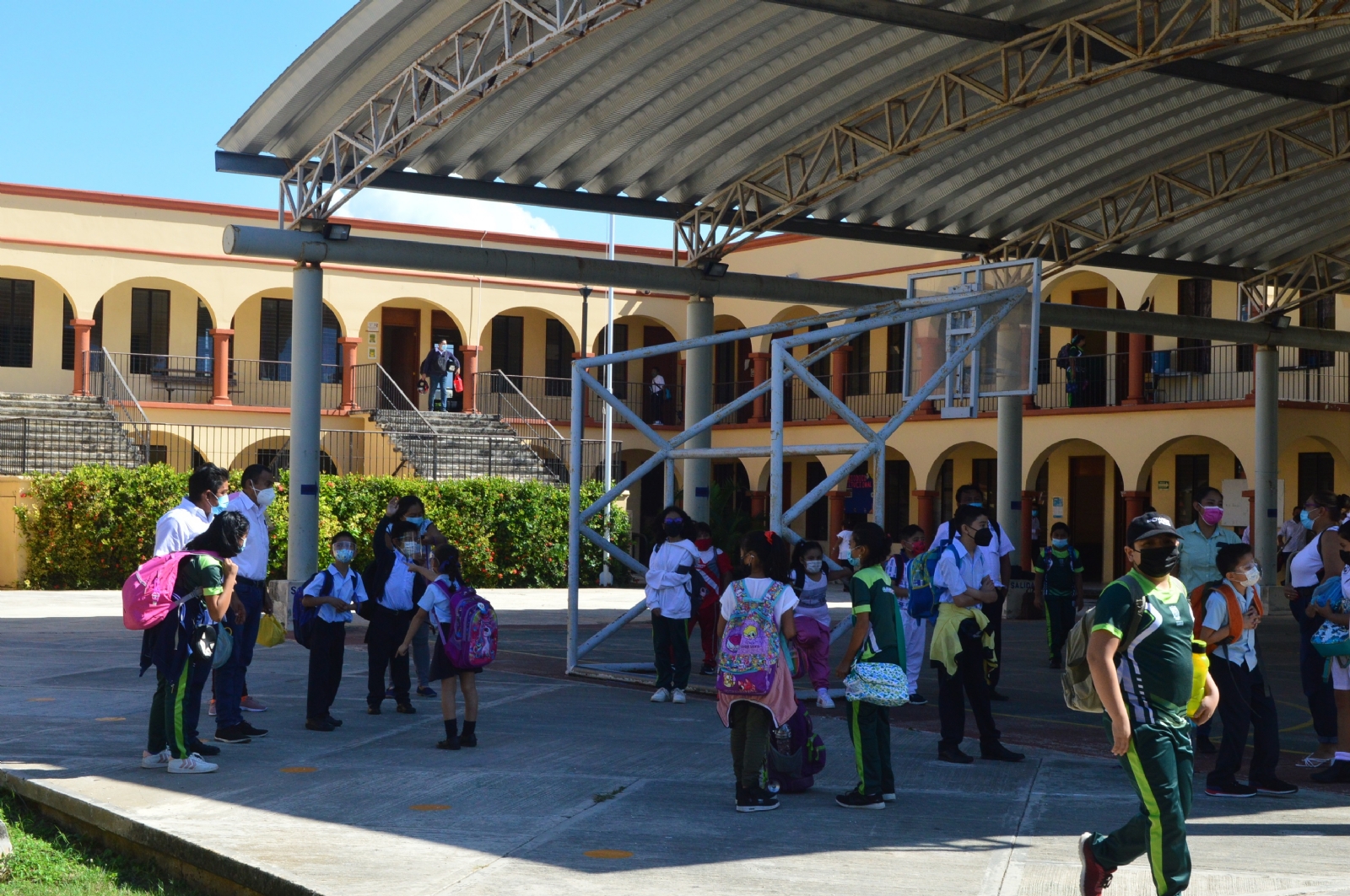 Según datos de la Seduc, al menos el 65 por ciento del alumnado ya acudía a las aulas en Campeche Según datos de la Seduc, al menos el 65 por ciento del alumnado ya acudía a las aulas en Campeche