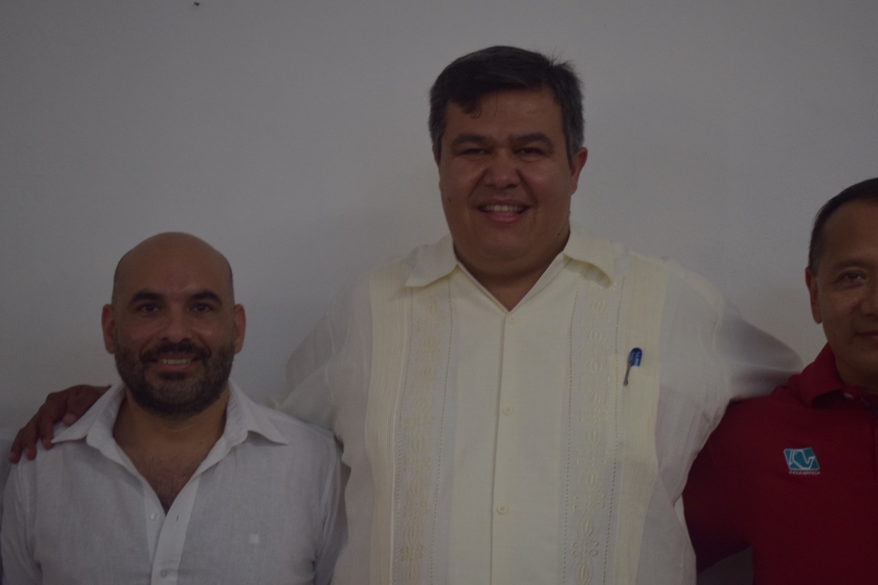 El nuevo directivo (i) señaló el peligro que corre el pulpo local si continúa el furtivismo El nuevo directivo (i) señaló el peligro que corre el pulpo local si continúa el furtivismo