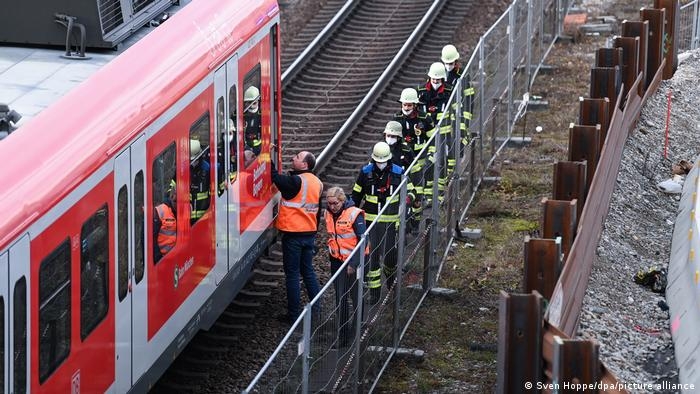 Se detuvo el tránsito de los trenes por la zona Se detuvo el tránsito de los trenes por la zona