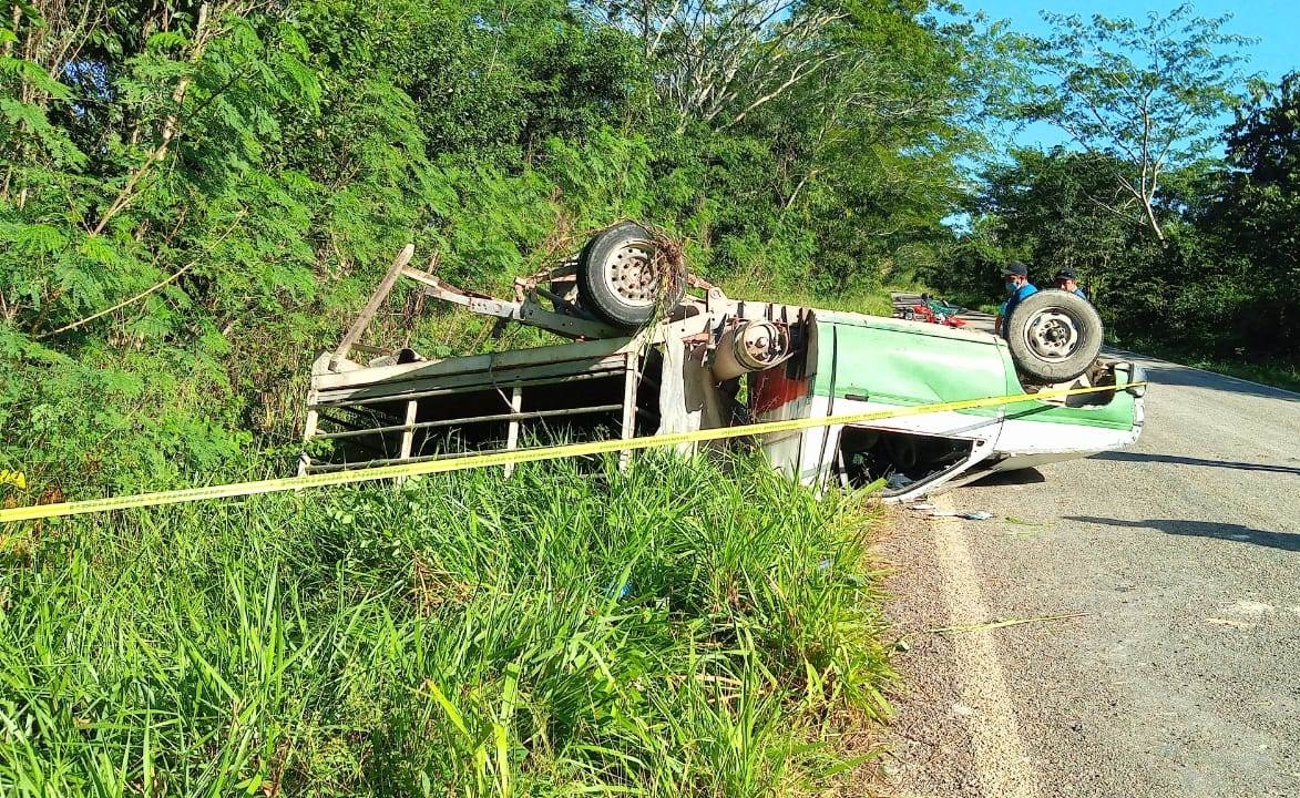 A pesar de lo aparatoso del accidente, no hubo lesionados A pesar de lo aparatoso del accidente, no hubo lesionados