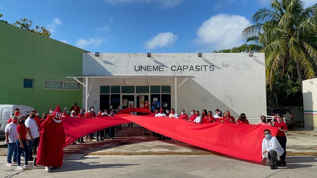 El VIH también es una pandemia, advierte la delegada de Naciones Unidas El VIH también es una pandemia, advierte la delegada de Naciones Unidas