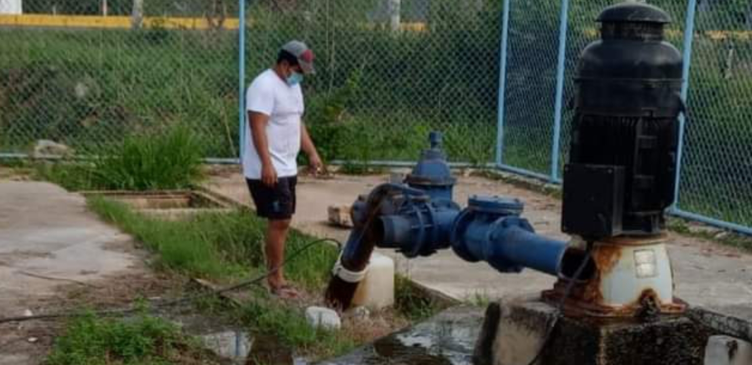 Carlos Calán Collí, encargado local, declaró que los empleados de la Comuna trabajaron en remodelaciones, lo que generó las afectaciones en el flujo Carlos Calán Collí, encargado local, declaró que los empleados de la Comuna trabajaron en remodelaciones, lo que generó las afectaciones en el flujo