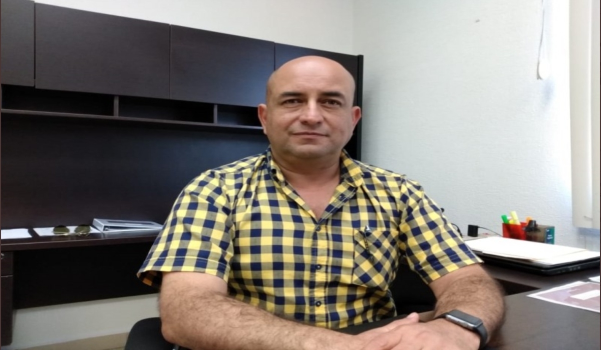 Andrés Humberto Cano Ahuir presentó su renuncia al cargo de comisario de Seguridad Pública en Guaymas. El almirante fue objetivo del grupo criminal que hizo un ataque armado afuera del Palacio del ayuntamiento