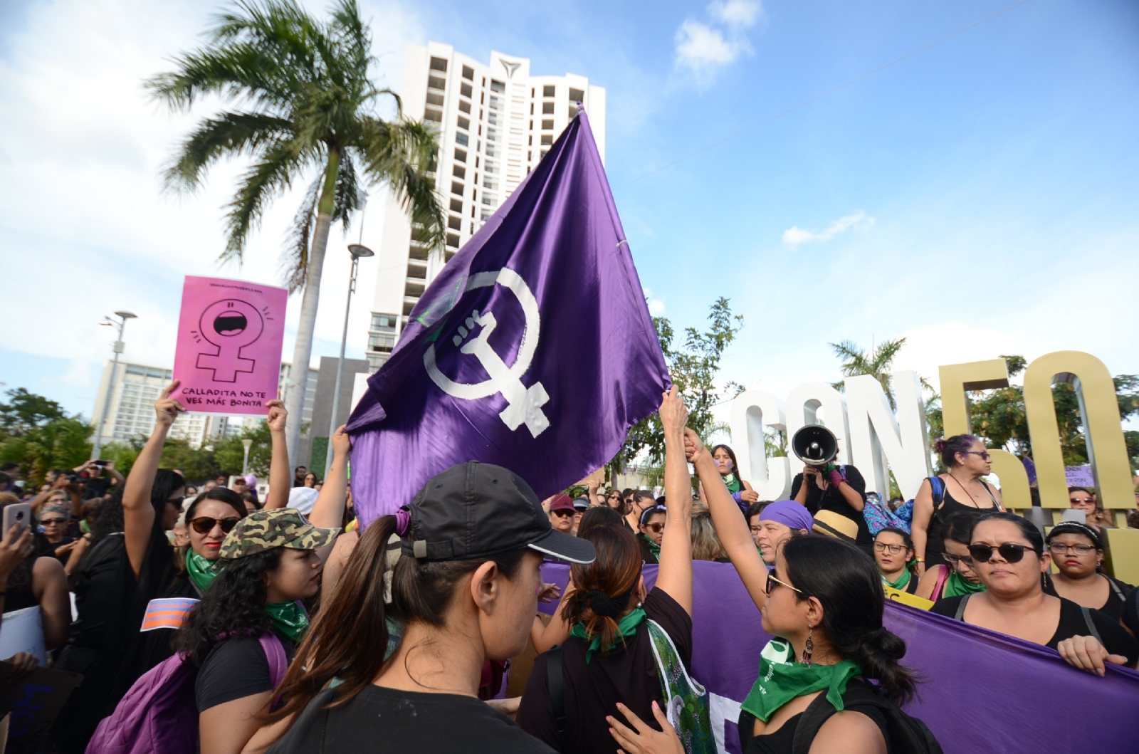 Feministas afirman que en Quintana Roo se siguen violentando los derechos de las mujeres