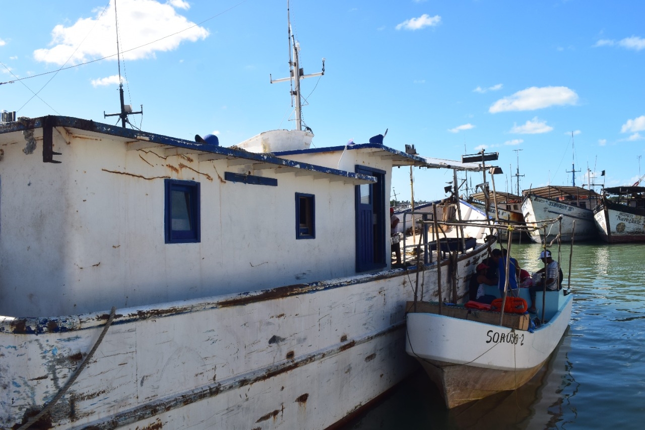Los pescadores locales a buscar otras alternativas de trabajo