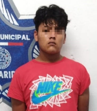 El sujeto pretendió darse a la fuga, protagonizando una breve persecución El sujeto pretendió darse a la fuga, protagonizando una breve persecución