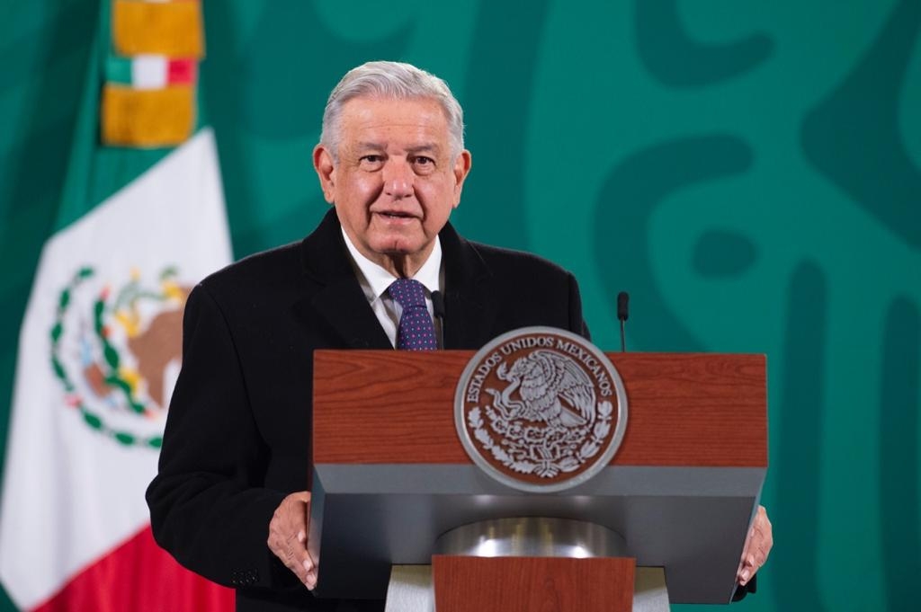 AMLO dio a conocer que, antes de que terminara la administración de Donald Trump, le envió una carta para solicitarse la exoneración y perdón del periodista Julian Assange AMLO dio a conocer que, antes de que terminara la administración de Donald Trump, le envió una carta para solicitarse la exoneración y perdón del periodista Julian Assange