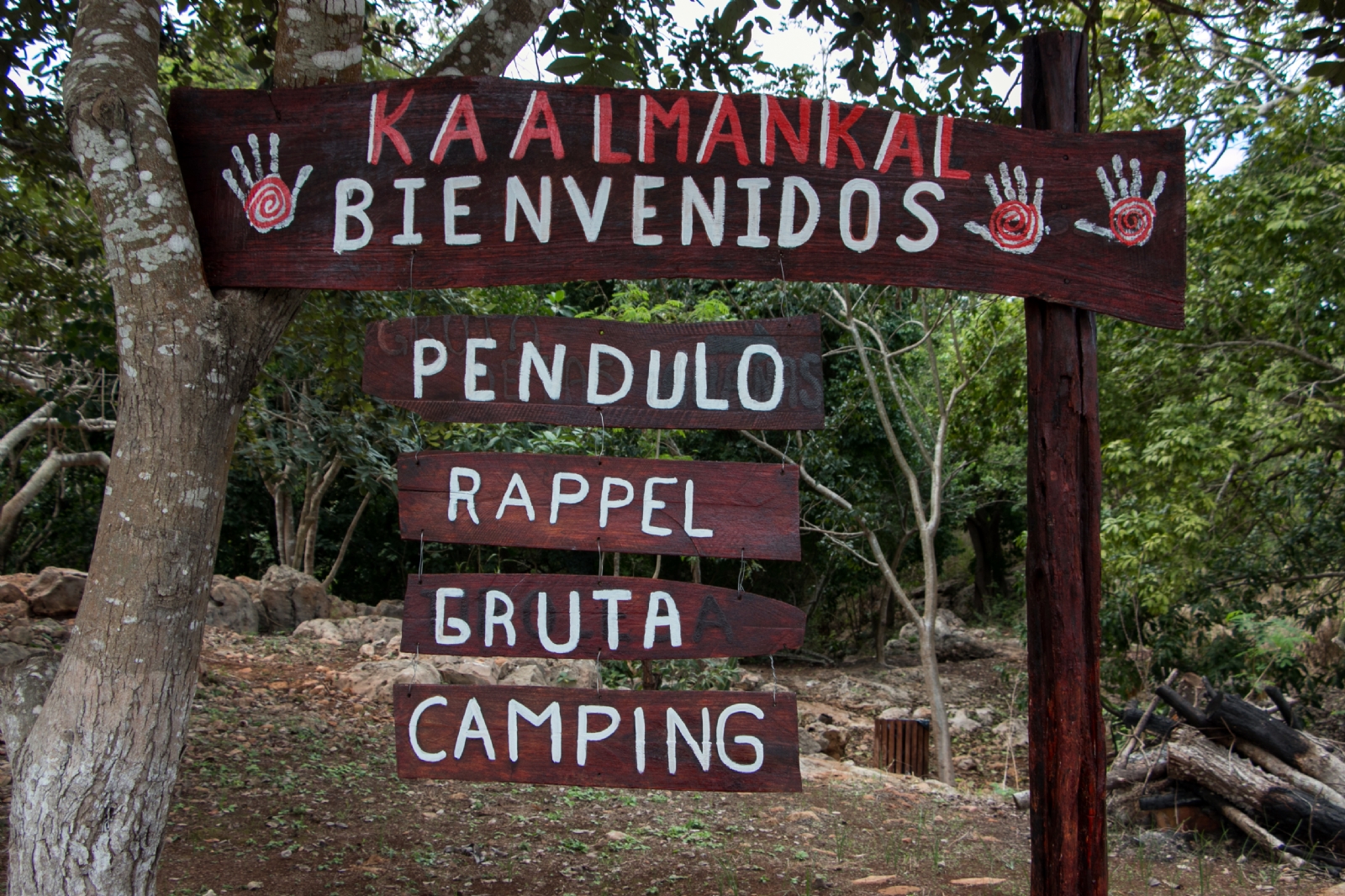 Los visitantes podrán realizar un recorrido guiado por dos grutas con más de ocho metros de profundidad y formaciones rocosas en las cavernas
