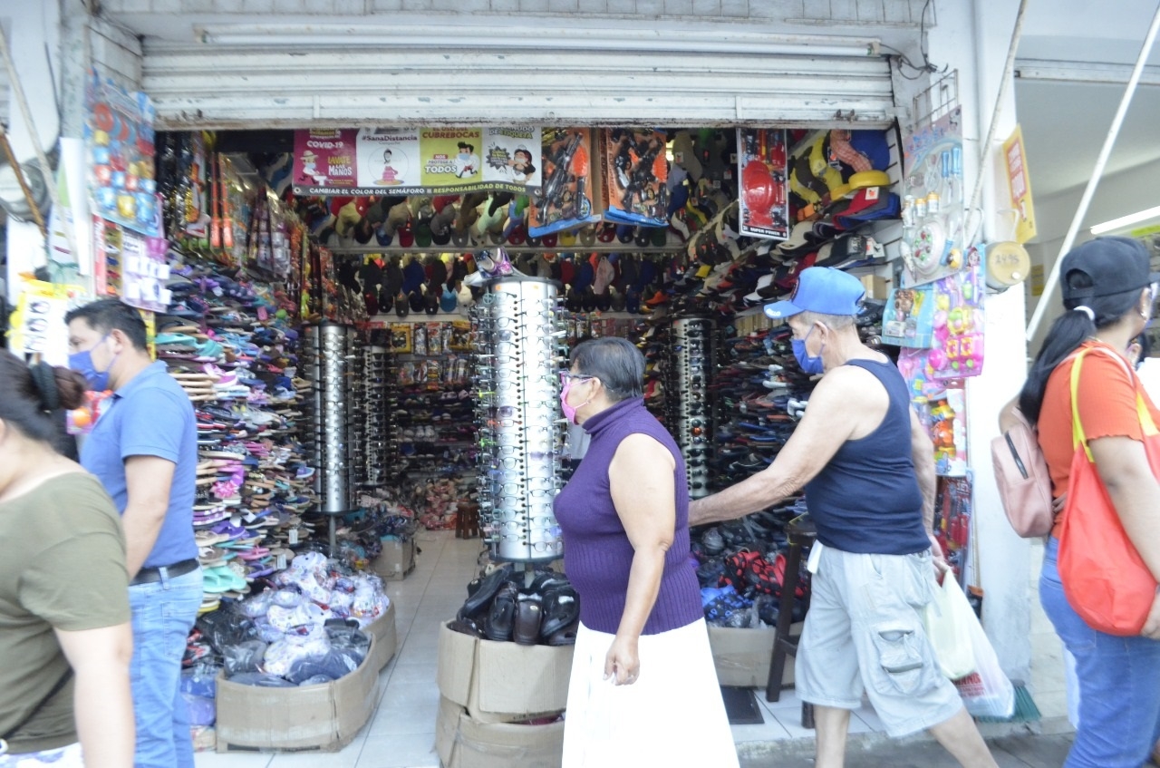 Los aguinaldos son acaparados por franquicias con fuertes líneas de crédito Los aguinaldos son acaparados por franquicias con fuertes líneas de crédito