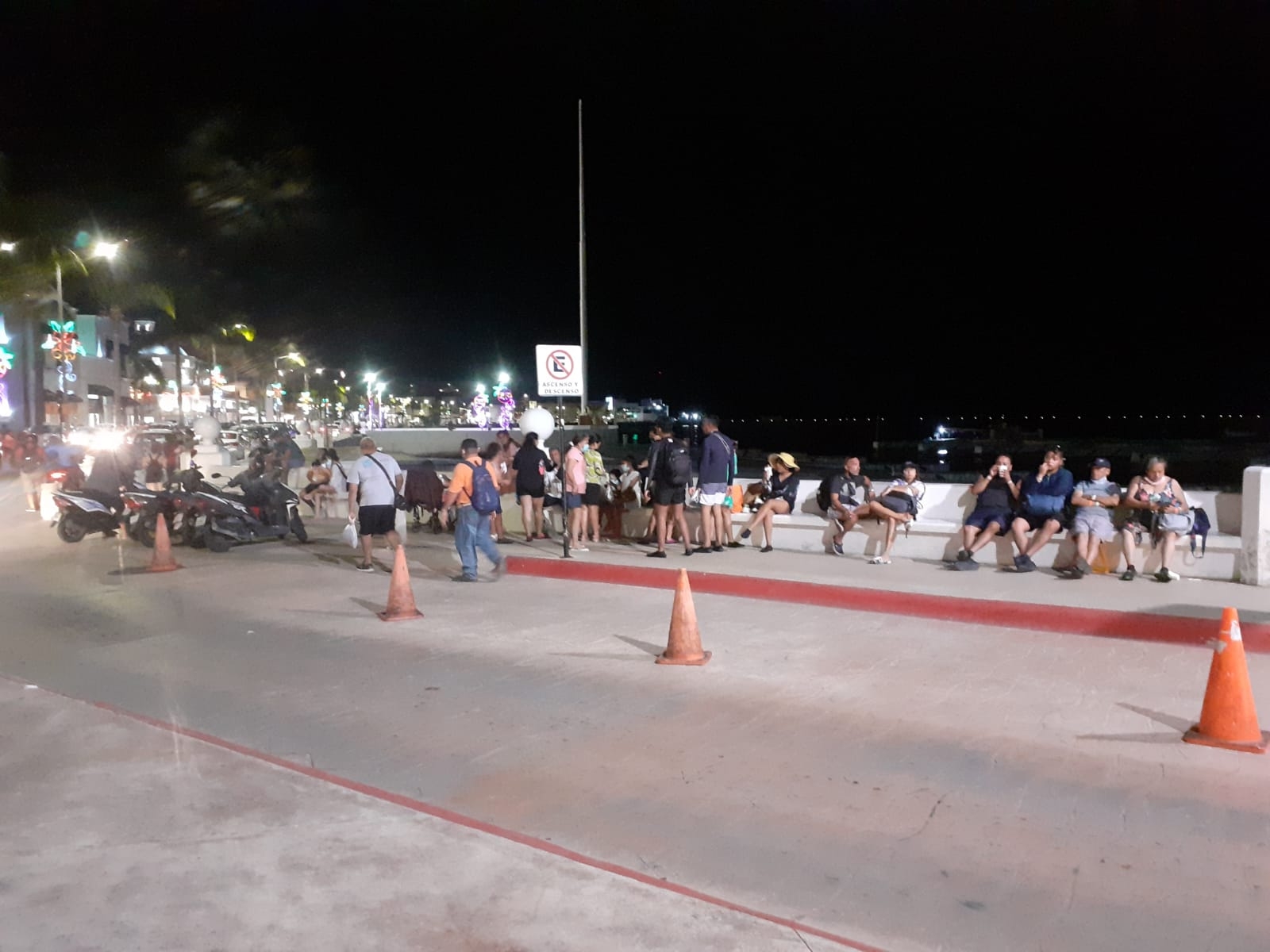 En esta temporada vacacional, las autoridades han reportado la llegada de alrededor de diez mil turistas al día