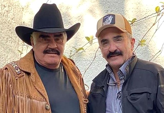 Libro revela que Vicente Fernández Jr. habría sido secuestrado por uno de sus hermanos