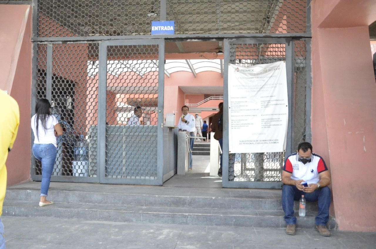 Son empleados de base quienes renunciaron a su afiliación al STPRM, y se unieron a un nuevo sindicato de trabajadores