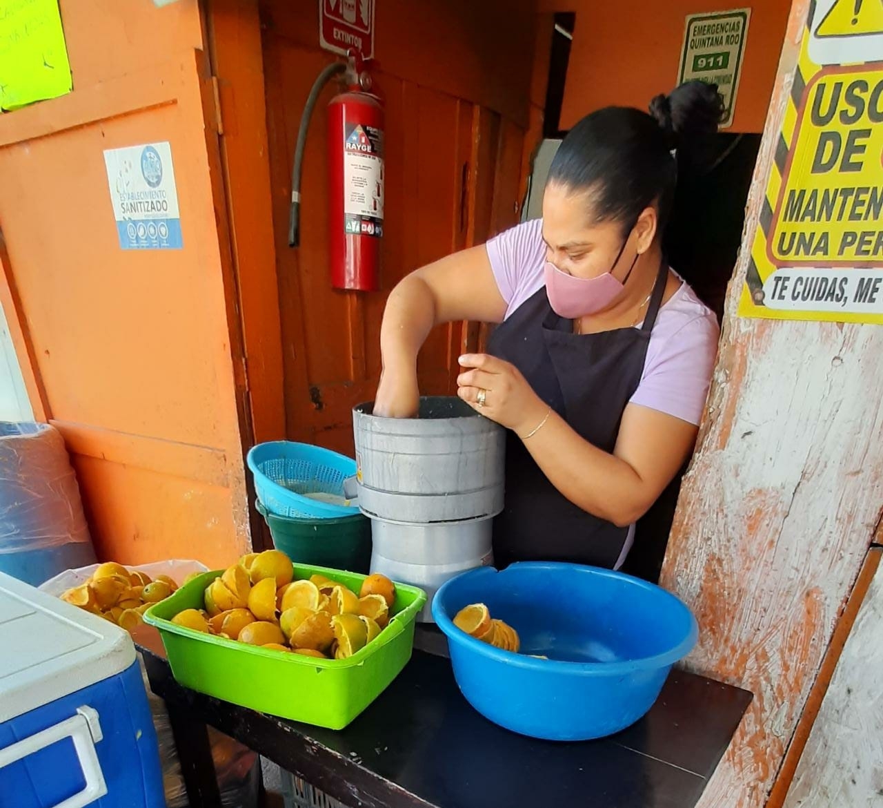 Algunos personas se contagiaron de coronavirus durante este año, por lo que buscan mejorar su alimentación por salud Algunos personas se contagiaron de coronavirus durante este año, por lo que buscan mejorar su alimentación por salud