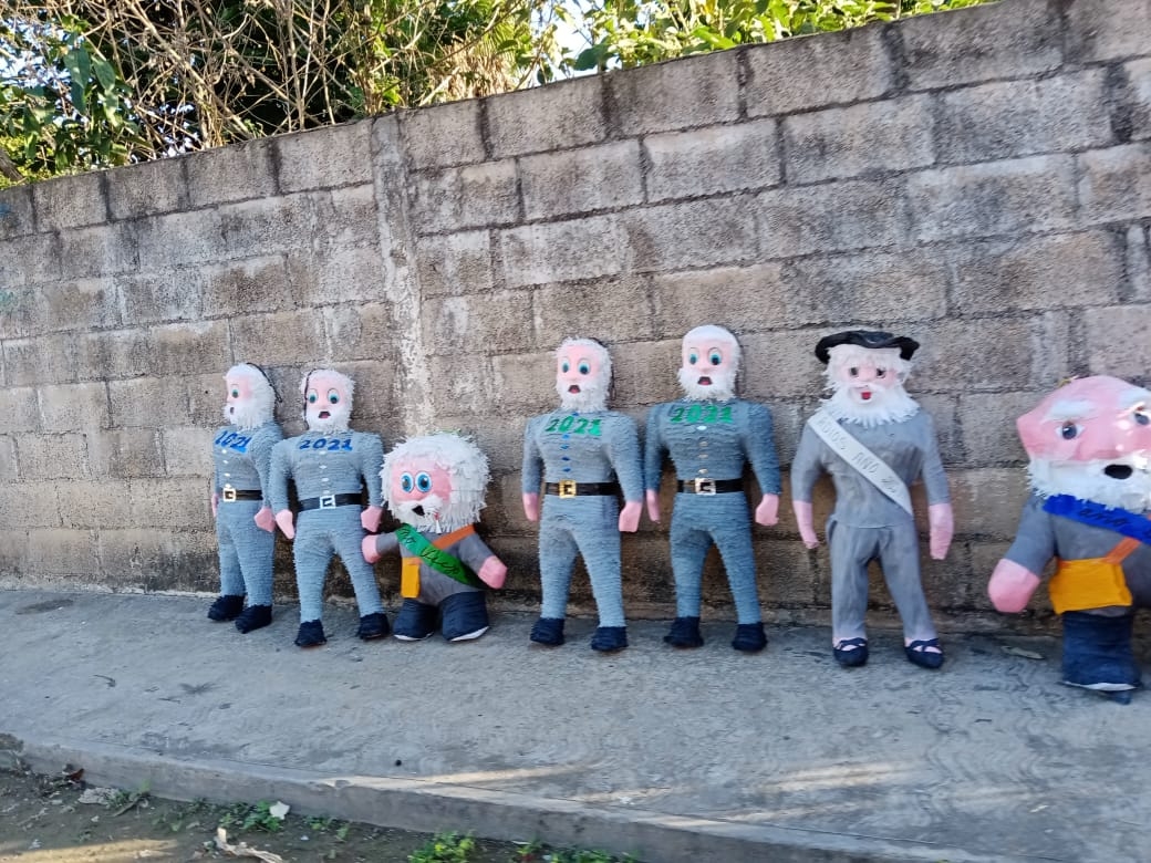 El temor a ser sancionados emana a partir del lamentable estallido de un polvorín en la calle 17 entre 34 y 36 del barrio de San Enrique El temor a ser sancionados emana a partir del lamentable estallido de un polvorín en la calle 17 entre 34 y 36 del barrio de San Enrique