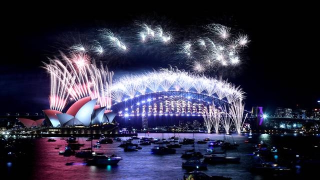 Sidney y Nueva Zelanda se suman a los territorios en el mundo en recibir el Año Nuevo 2022. Sidney y Nueva Zelanda se suman a los territorios en el mundo en recibir el Año Nuevo 2022.