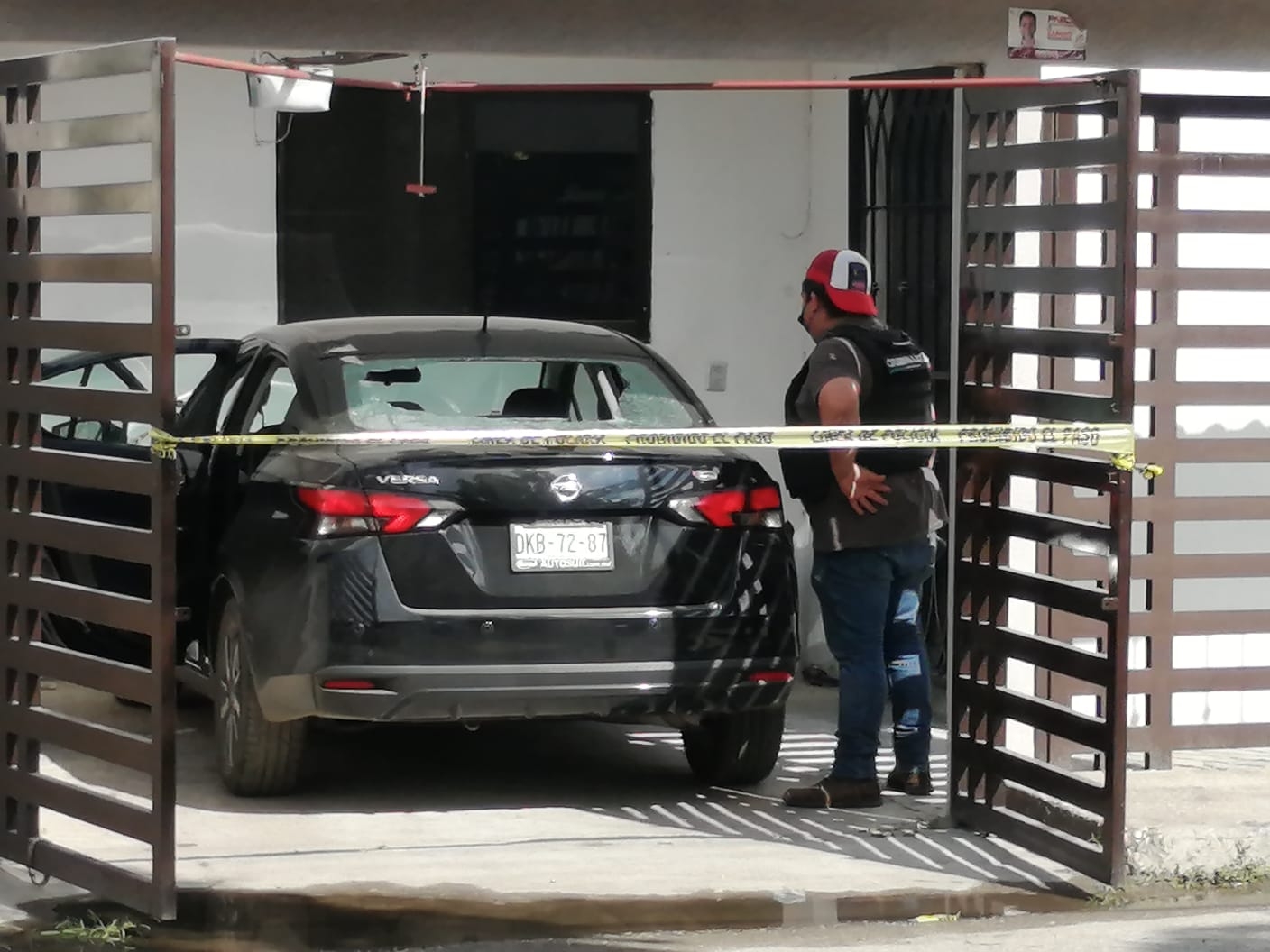 Según datos policiacos revelaron que la mujer dormía mientras se registró este ataque armado Según datos policiacos revelaron que la mujer dormía mientras se registró este ataque armado