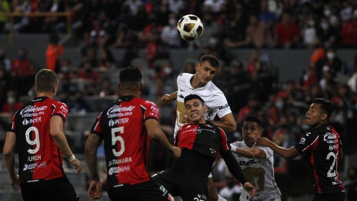 El partido fue intenso en los últimos minutos