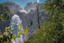 El turista realizó la actividad con normalidad, sin embargo, en la parte final el sistema de frenado no respondió y se impactó contra la base de metal. El turista realizó la actividad con normalidad, sin embargo, en la parte final el sistema de frenado no respondió y se impactó contra la base de metal.