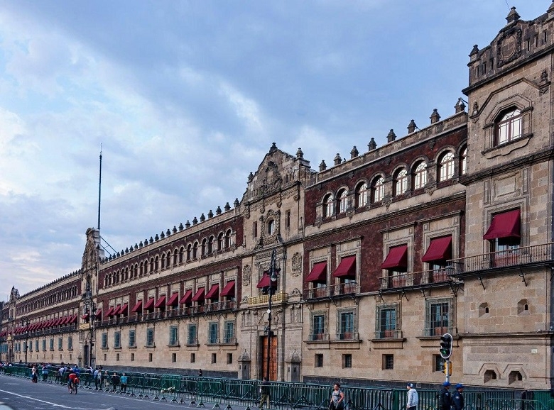 El Gobernador de Palacio Nacional se encargará de atender todo lo que suceda al interior del recinto