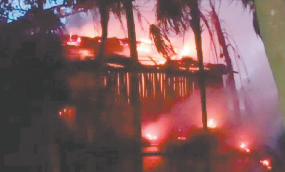 Así se vio el incendio en el hotel de Roberto Palazuelos Así se vio el incendio en el hotel de Roberto Palazuelos