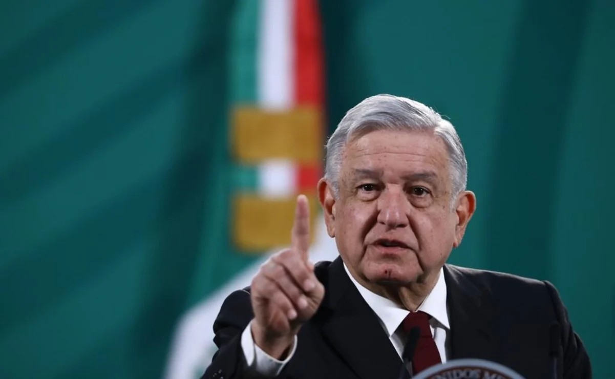 “En Tlaxcala vamos a inaugurar una universidad pública y vamos a estar también en Puebla y en Oaxaca, el domingo", señaló