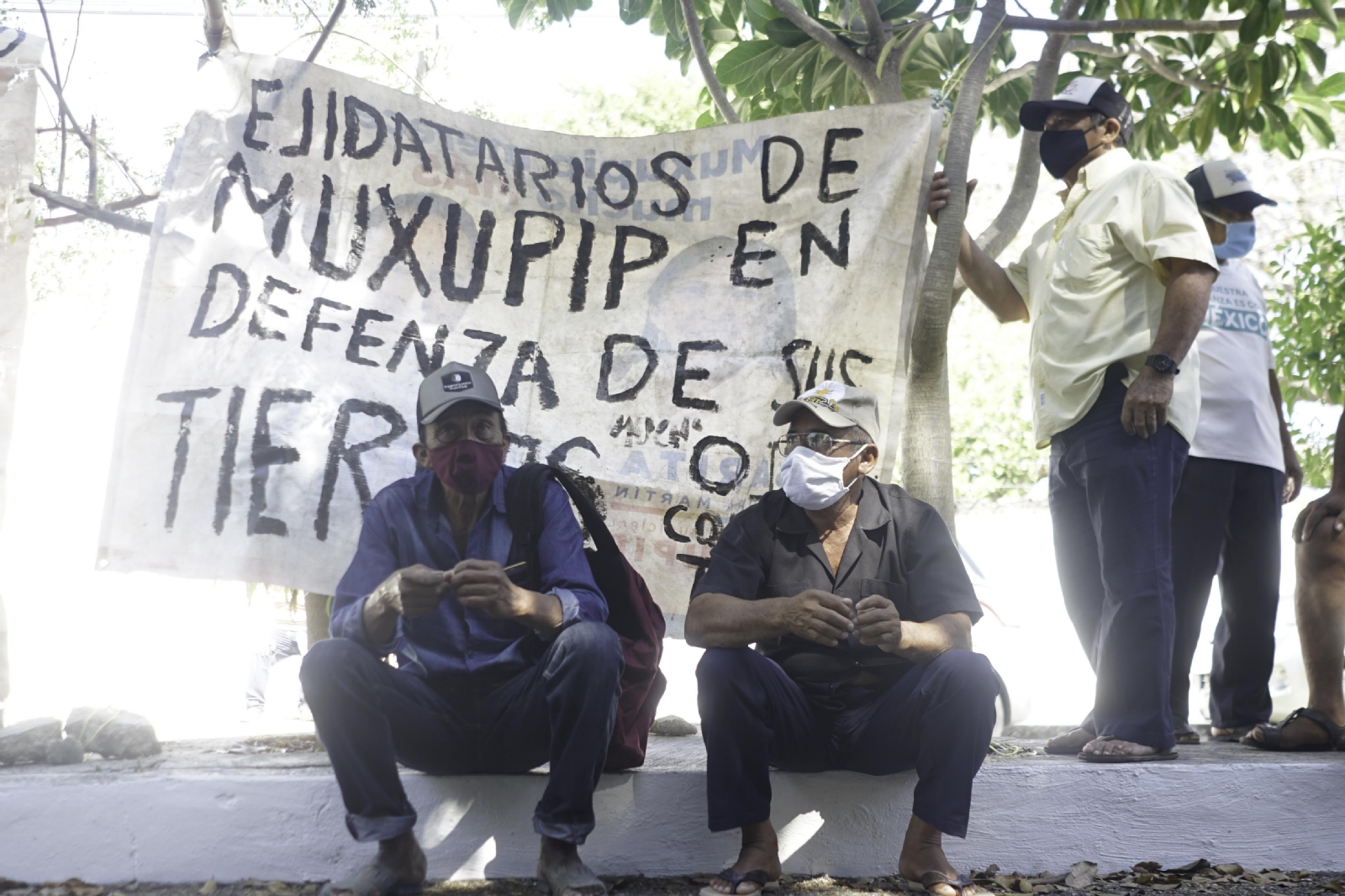 Ejidatarios denuncian el robo de más de mil 700 hectáreas de terrenos en Muxupip