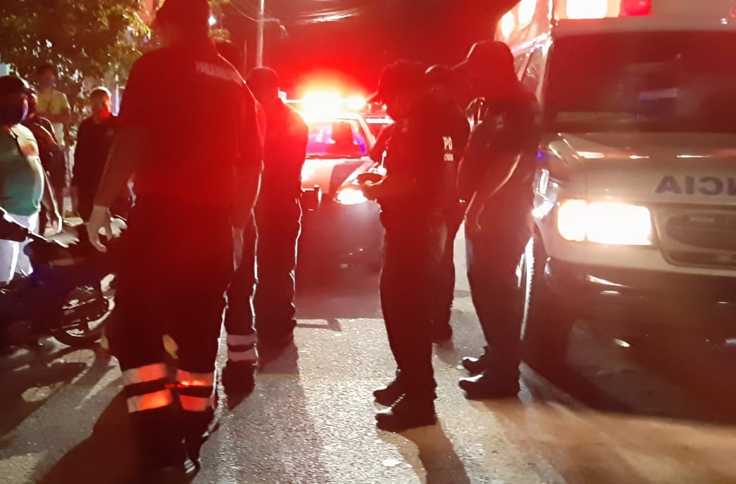 La policía detuvo al agresor La policía detuvo al agresor