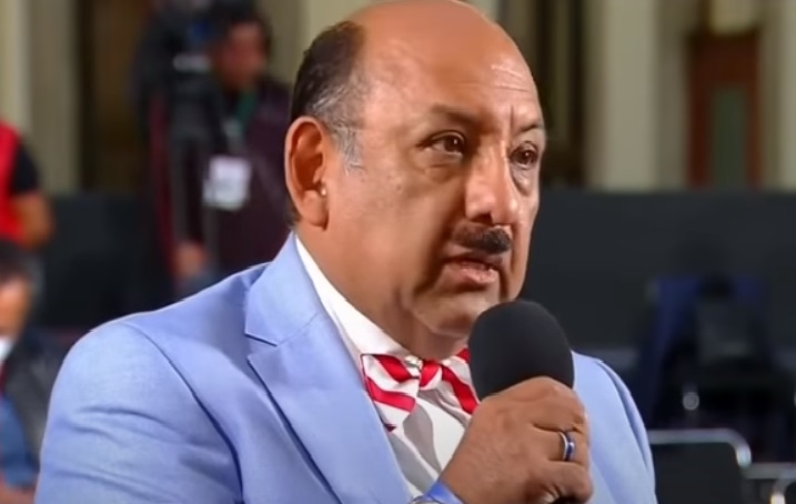 'Lord Molécula', youtuber que cubre las mañaneras