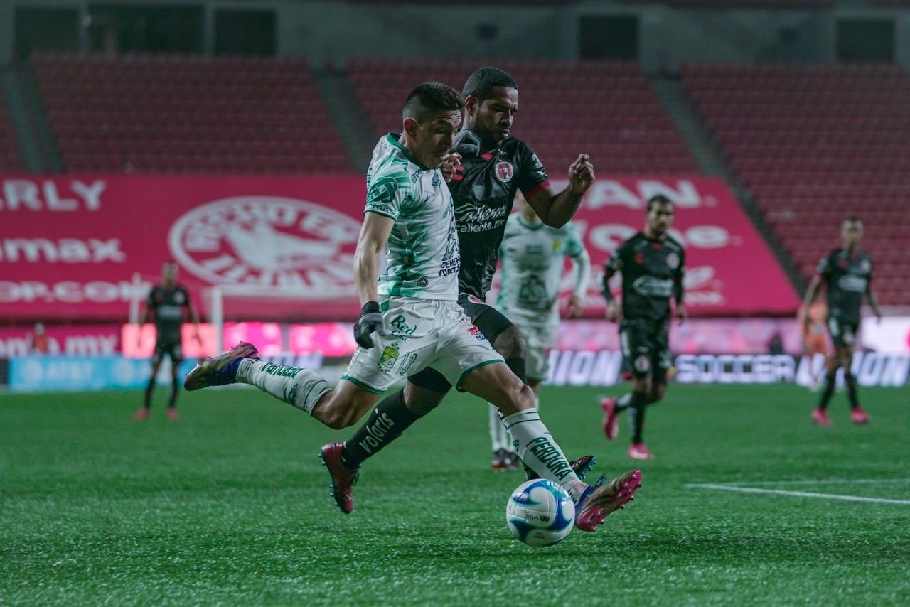 León cae en territorio fronterizo 2-0