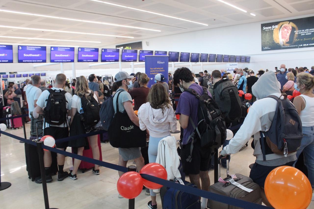 El Centro de aplicación de pruebas, recibieron hoy alrededor de 200 personas