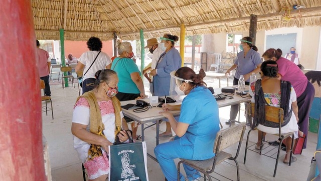 3 mil 850 dosis fueron aplicadas de un total de 5 mil 180 inyecciones que arribaron el domingo