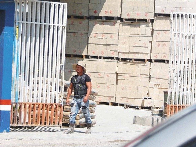 La CMIC expuso que las licitaciones para obras públicas serán suspendidas por cuestiones legales y eso incidirá negativamente en los ingresos del sector La CMIC expuso que las licitaciones para obras públicas serán suspendidas por cuestiones legales y eso incidirá negativamente en los ingresos del sector