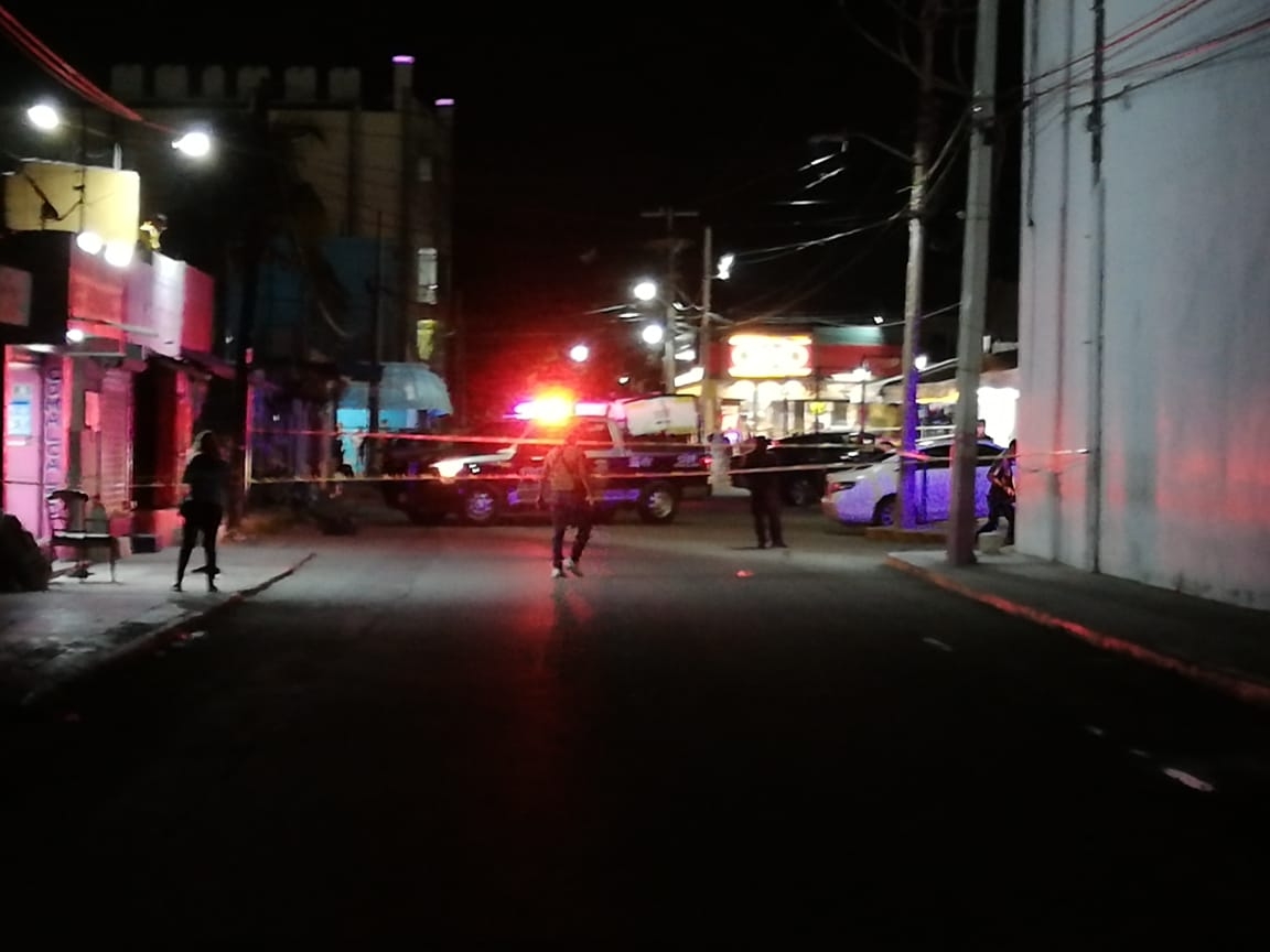 Asesinan con seis balazos a vendedor de boletos en Cancún:VIDEO