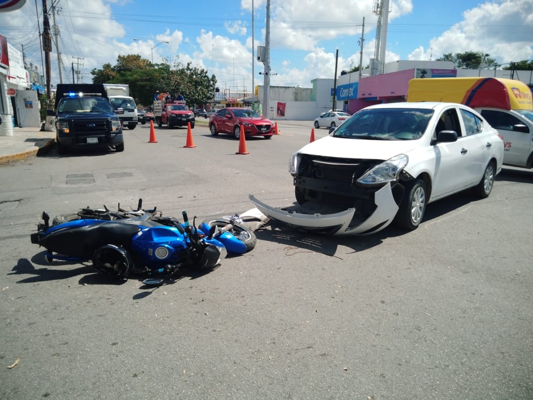 El motociclista fue impactado en la colonia Amalia Solorzano