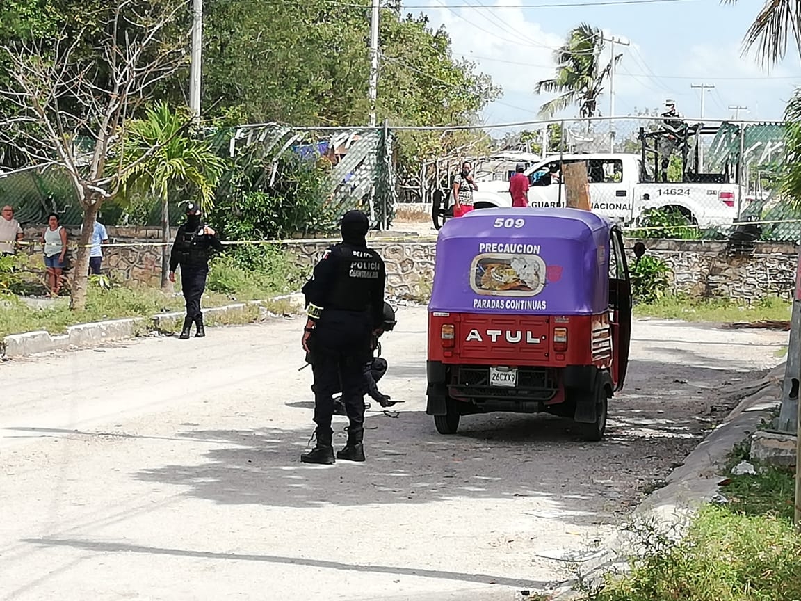 Así quedó la unidad de la víctima luego del ataque armado Así quedó la unidad de la víctima luego del ataque armado