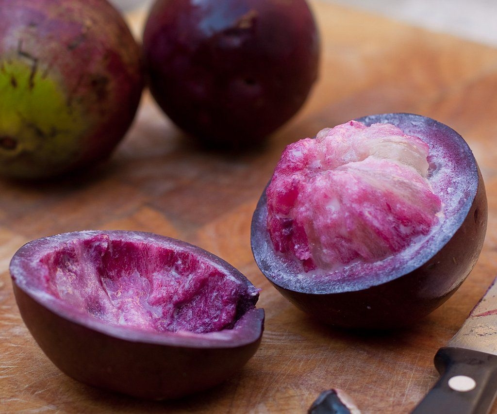 El caimito es una fruta rica en fibra y vitamina C