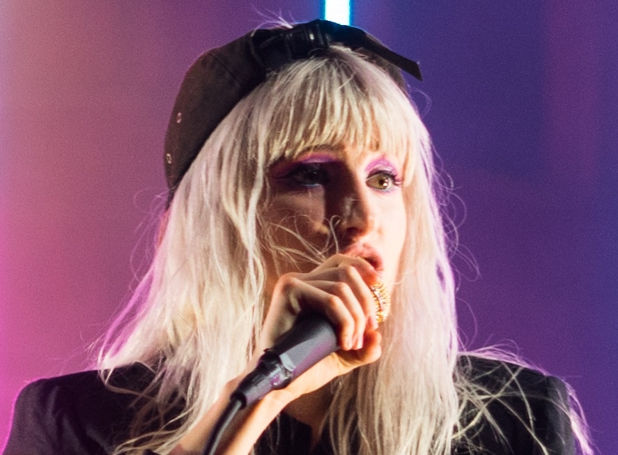 La vocalista de Paramore estrenará disco como solista La vocalista de Paramore estrenará disco como solista