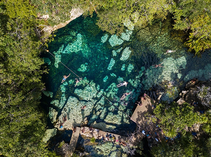 Existe otro cenote con el mismo nombre, ubicado en Bacalar