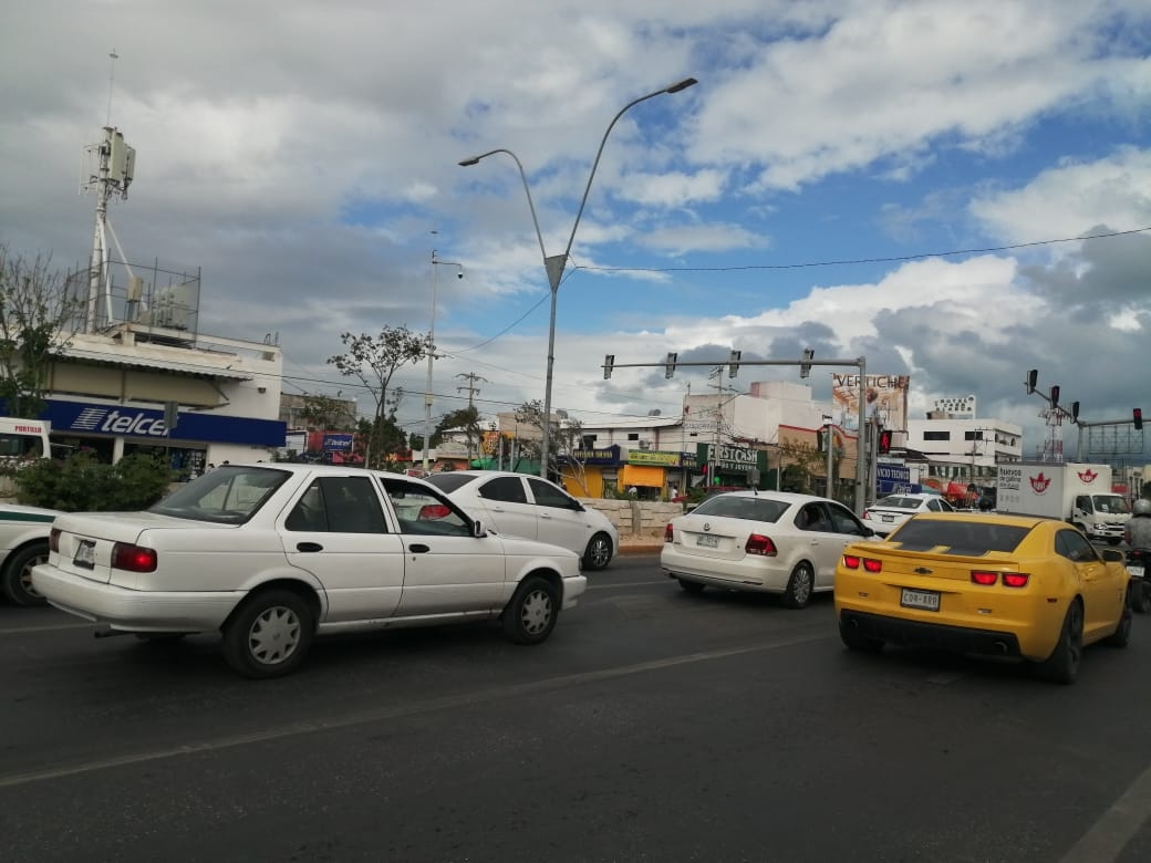 Así lucen la avenida José López Portillo con Tulum Así lucen la avenida José López Portillo con Tulum