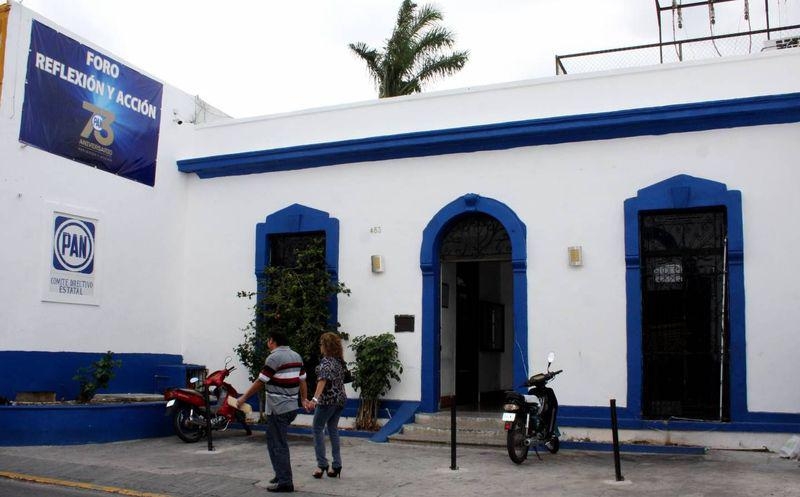 Asís Cano declaró que a pesar de que a nivel nacional se estén planteando coaliciones con el tricolor, en Yucatán no será así Asís Cano declaró que a pesar de que a nivel nacional se estén planteando coaliciones con el tricolor, en Yucatán no será así