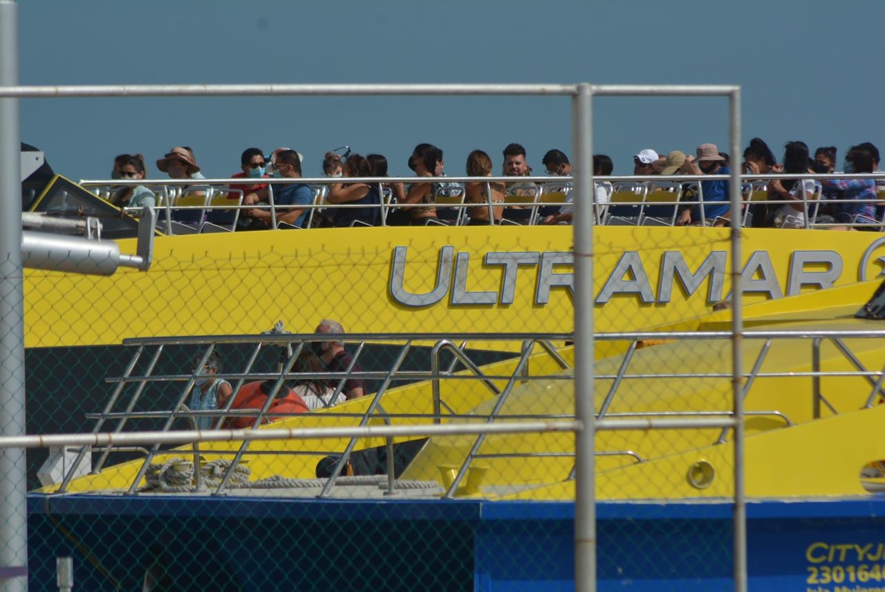 Turistas nacionales y extranjeros aprovecharon el día soleado